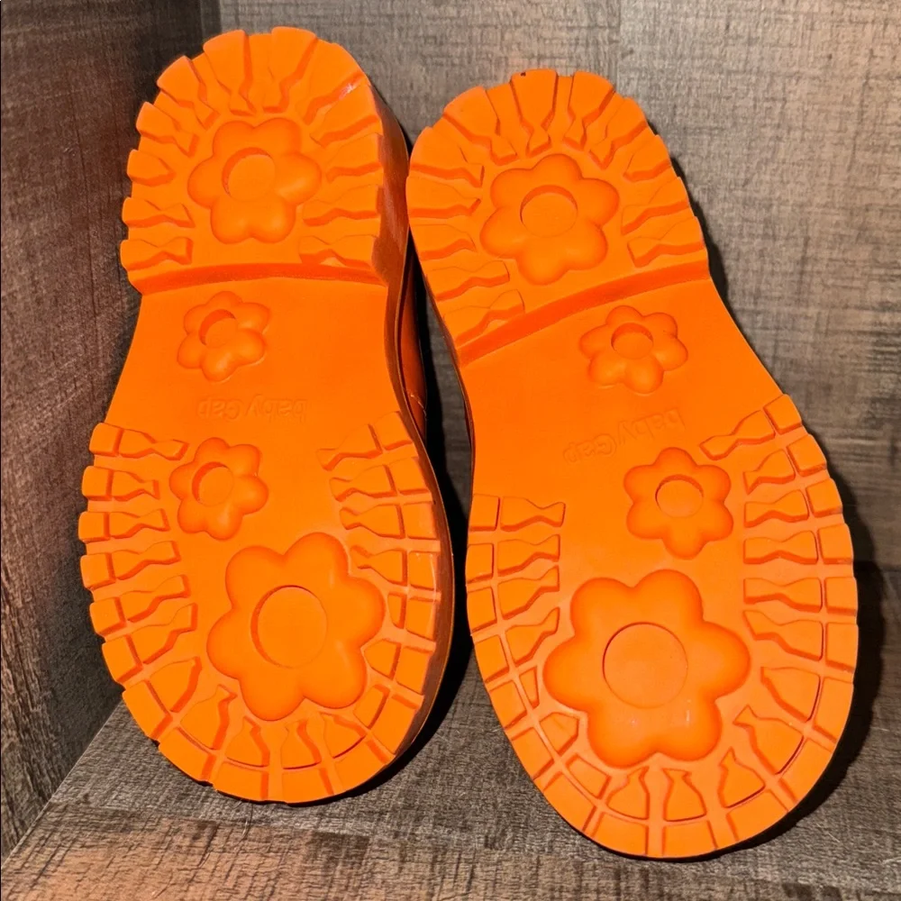 BABY GAP Leather shoes-size 5